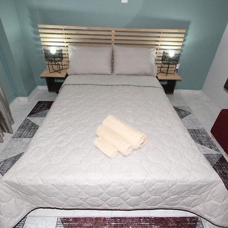 Agios Nikolaos Train Station 1 Bedroom 4 Pers. Athens Ngoại thất bức ảnh
