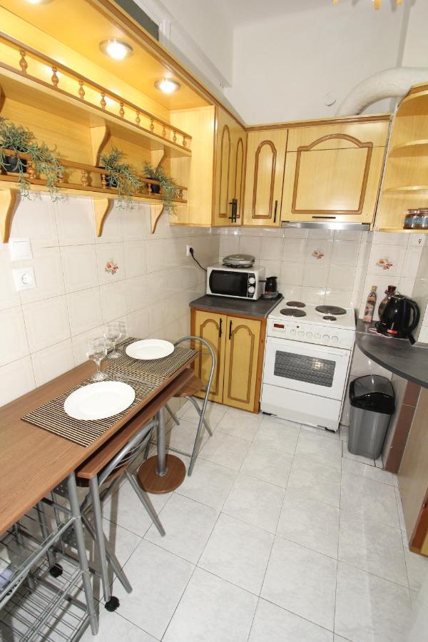 Agios Nikolaos Train Station 1 Bedroom 4 Pers. Athens Ngoại thất bức ảnh